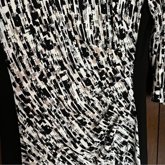 Ralph Lauren Dress with Slimming Waist Ruching. Sz 12. MINT Condition - Picture 8 of 8